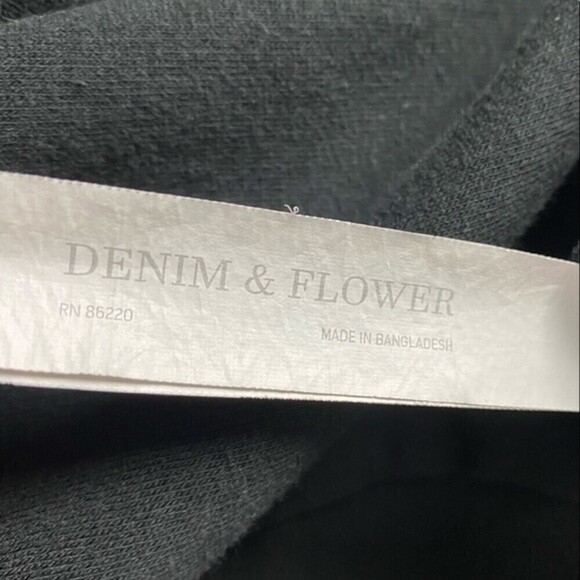 D&F Ricky Singh Sweater Adult Medium Black Camo Pullover Crewneck Sweater Mens - Picture 7 of 7